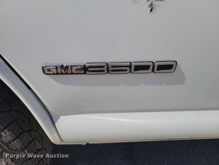 image for item DZ7124 2001 GMC Savana 3500 sewer camera van
