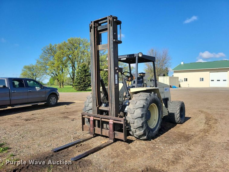image for item DZ7149 1992 Ingersoll Rand  RT-706J forklift