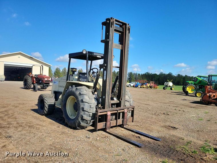 image for item DZ7149 1992 Ingersoll Rand  RT-706J forklift