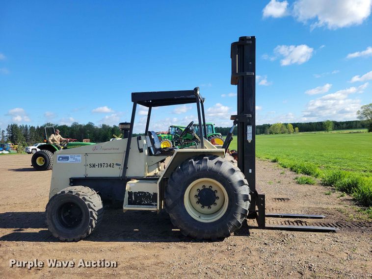 image for item DZ7149 1992 Ingersoll Rand  RT-706J forklift