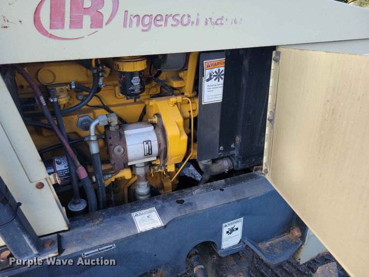 image for item DZ7149 1992 Ingersoll Rand  RT-706J forklift