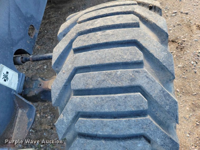 image for item DZ7149 1992 Ingersoll Rand  RT-706J forklift