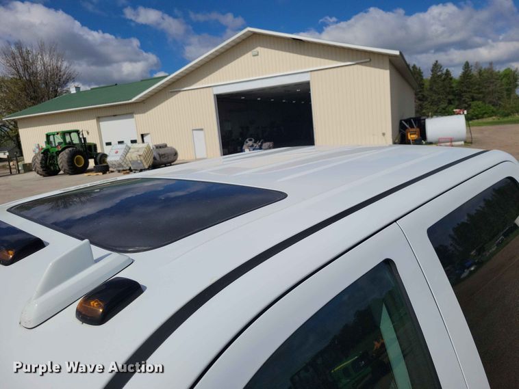 image for item DZ7160 2016 GMC Sierra Denali Crew Cab pickup truck