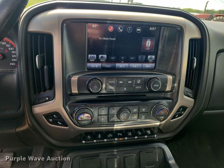 image for item DZ7160 2016 GMC Sierra Denali Crew Cab pickup truck