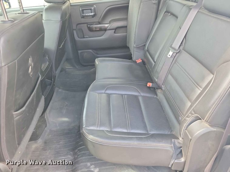image for item DZ7160 2016 GMC Sierra Denali Crew Cab pickup truck