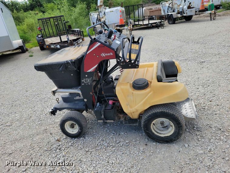 image for item DZ7204 eXmark spreader