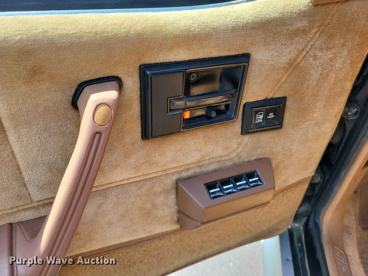 image for item DZ7206 1988 Chevrolet Cavalier Z24 convertible
