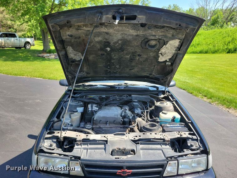 image for item DZ7206 1988 Chevrolet Cavalier Z24 convertible