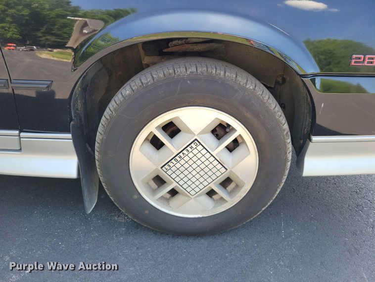 image for item DZ7206 1988 Chevrolet Cavalier Z24 convertible