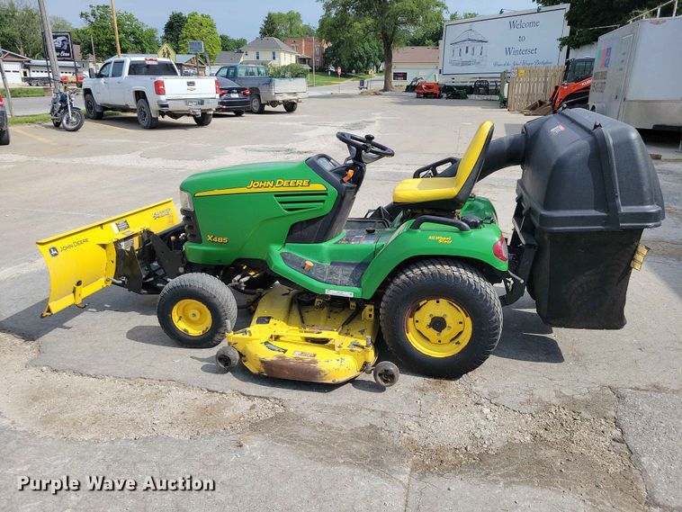 image for item DZ7221 John Deere  X485 lawn mower