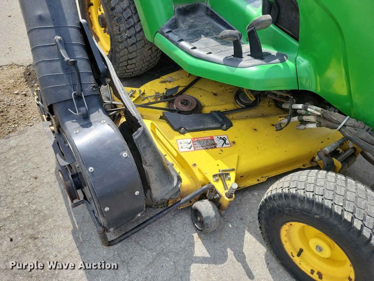 image for item DZ7221 John Deere  X485 lawn mower
