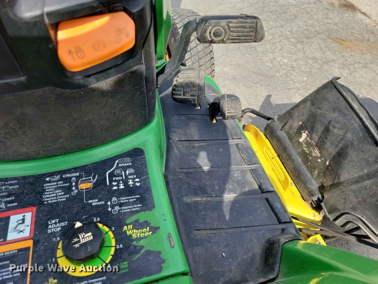 image for item DZ7221 John Deere  X485 lawn mower