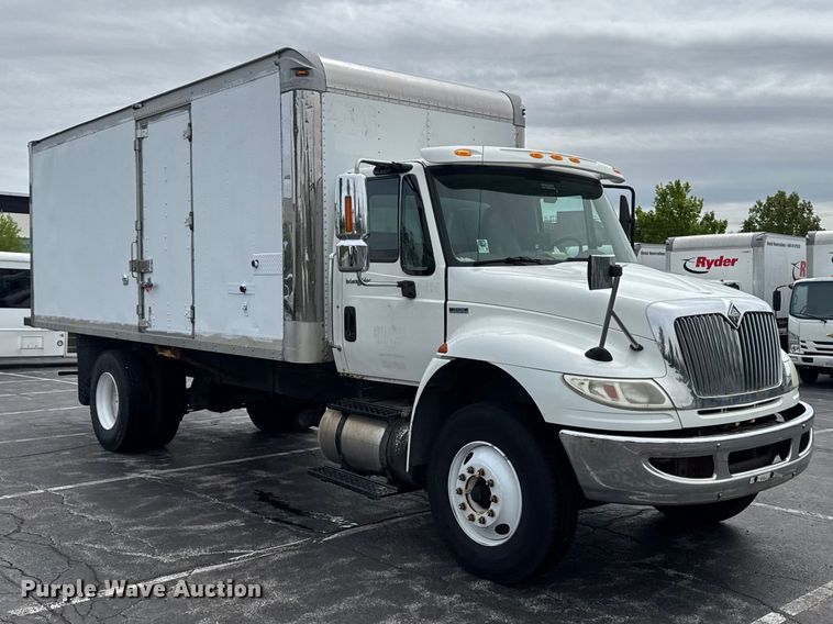 image for item EA2334 2009 International DuraStar 4300 box truck