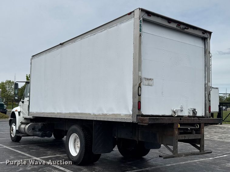 image for item EA2334 2009 International DuraStar 4300 box truck