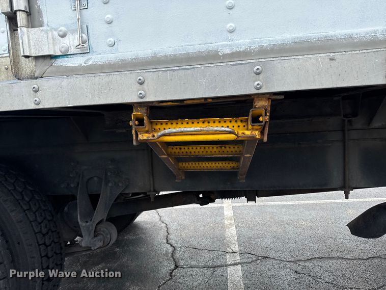 image for item EA2334 2009 International DuraStar 4300 box truck