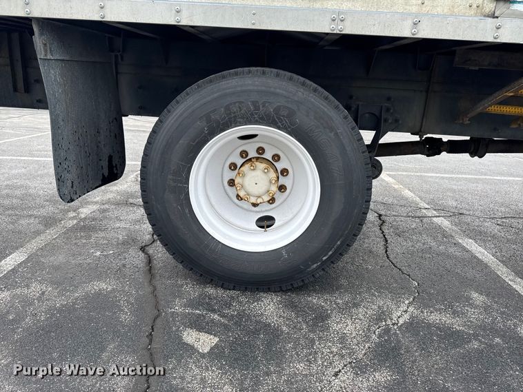 image for item EA2334 2009 International DuraStar 4300 box truck