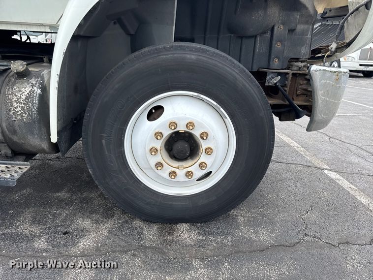 image for item EA2334 2009 International DuraStar 4300 box truck