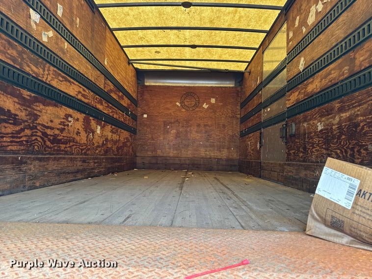 image for item EA2336 2006 International DuraStar 4300 box truck