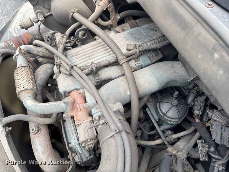 image for item EA2336 2006 International DuraStar 4300 box truck