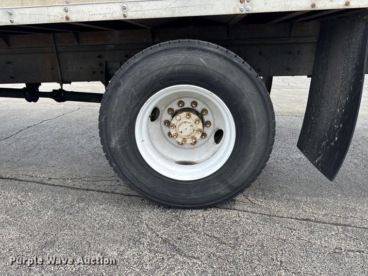 image for item EA2336 2006 International DuraStar 4300 box truck