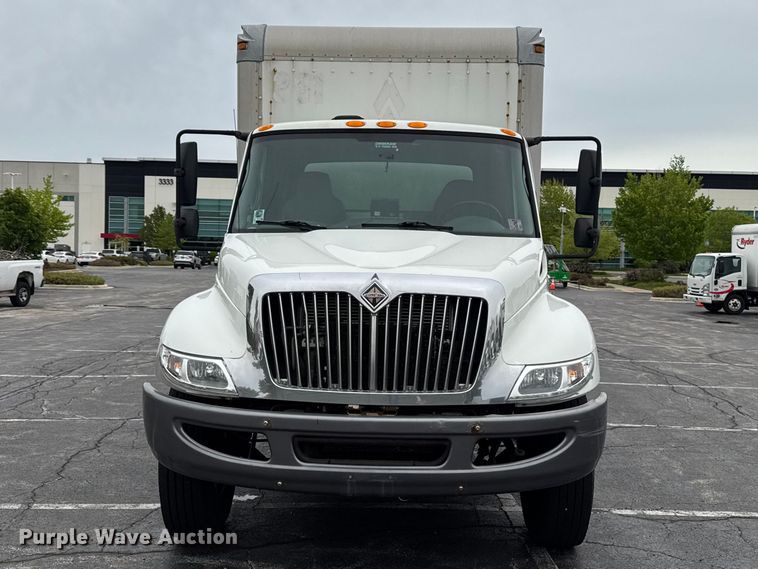 image for item EA2338 2007 International DuraStar 4300 box truck