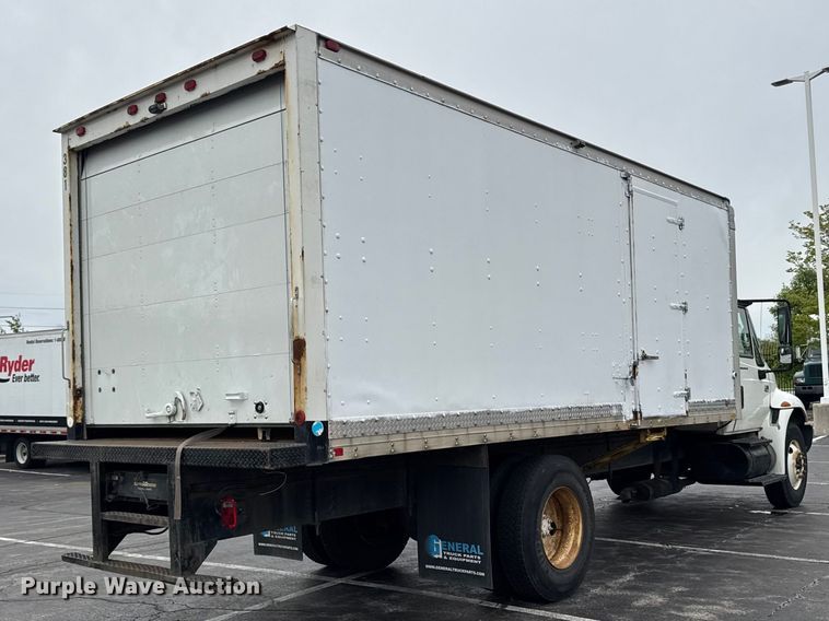 image for item EA2338 2007 International DuraStar 4300 box truck