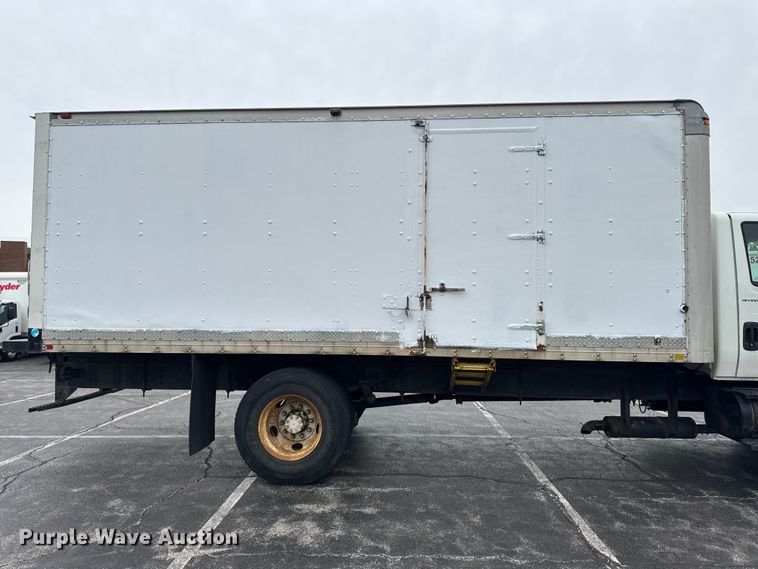 image for item EA2338 2007 International DuraStar 4300 box truck