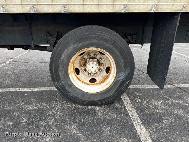 image for item EA2338 2007 International DuraStar 4300 box truck