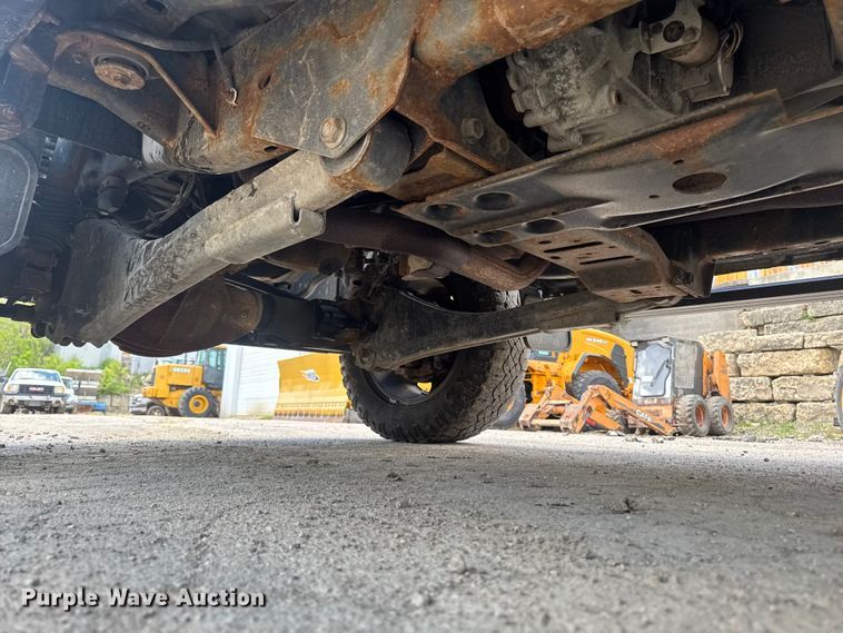 image for item EA2365 2014 RAM 2500 Crew Cab pickup truck