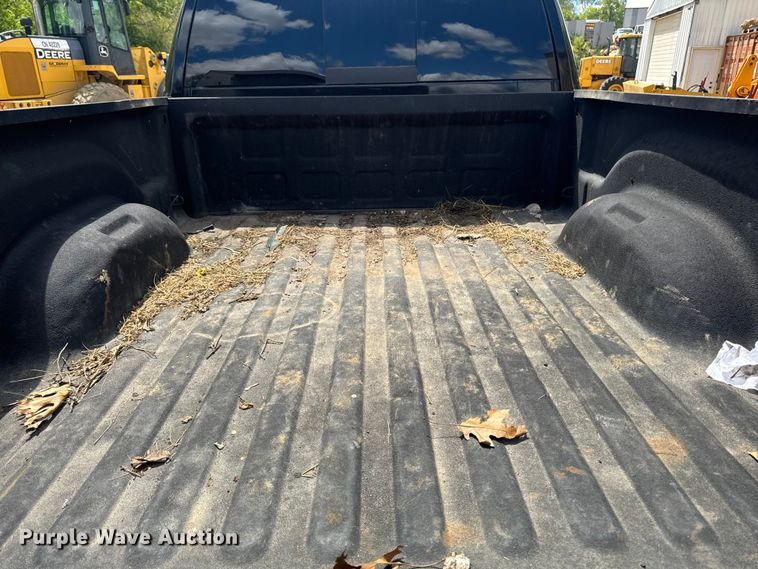 image for item EA2365 2014 RAM 2500 Crew Cab pickup truck