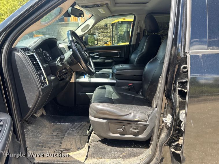 image for item EA2365 2014 RAM 2500 Crew Cab pickup truck