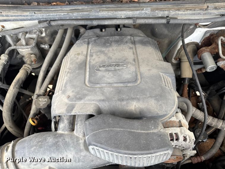 image for item EA2366 2011 Chevrolet Silverado 2500HD Ext. Cab pickup truck