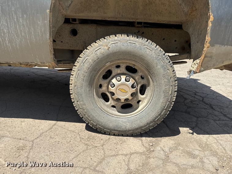 image for item EA2367 2007 Chevrolet Silverado 2500HD pickup truck