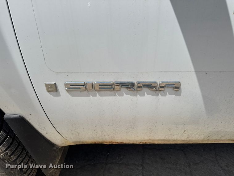 image for item EA2368 2008 GMC Sierra 1500 Ext. Cab flatbed pickup truck
