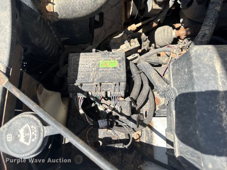 image for item EA2368 2008 GMC Sierra 1500 Ext. Cab flatbed pickup truck