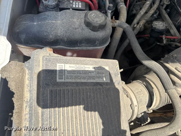 image for item EA2368 2008 GMC Sierra 1500 Ext. Cab flatbed pickup truck