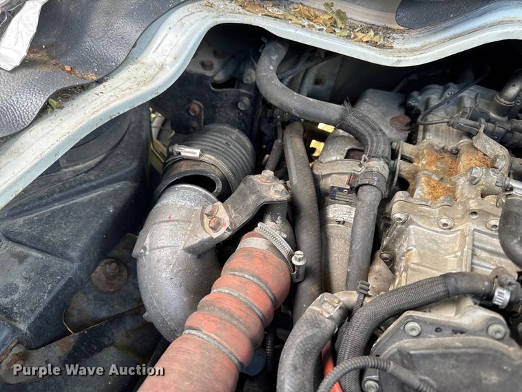 image for item EA2369 2017 Mitsubishi Fuso FEC72W Crew Cab truck cab and chassis