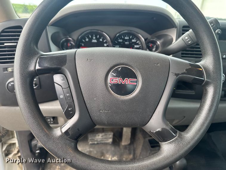 image for item EA2372 2011 GMC Sierra 2500HD utility bed pickup truck