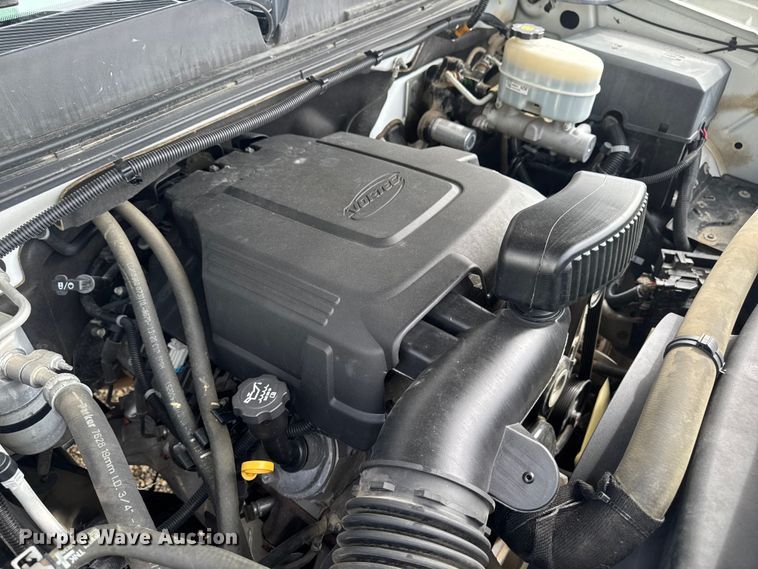 image for item EA2372 2011 GMC Sierra 2500HD utility bed pickup truck