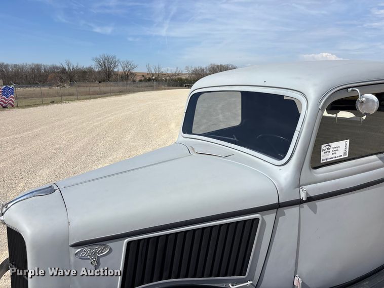 image for item EA4672 1936 Ford pickup truck