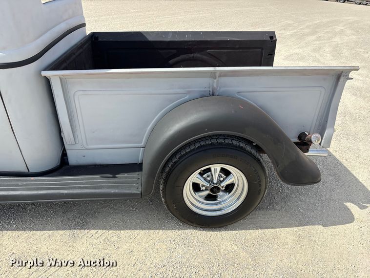 image for item EA4672 1936 Ford pickup truck