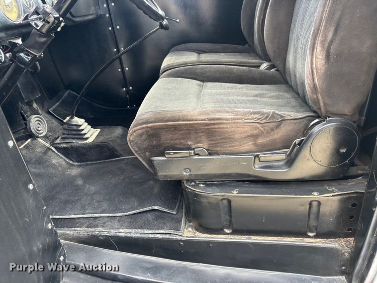 image for item EA4672 1936 Ford pickup truck