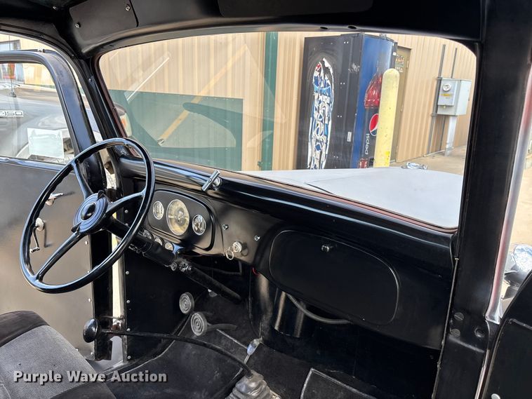 image for item EA4672 1936 Ford pickup truck