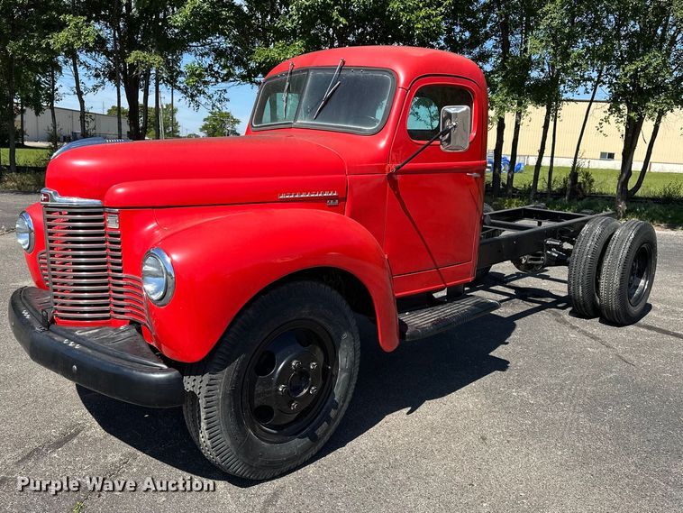 image for item EA4847 1948 International KB-5 truck cab and chassis