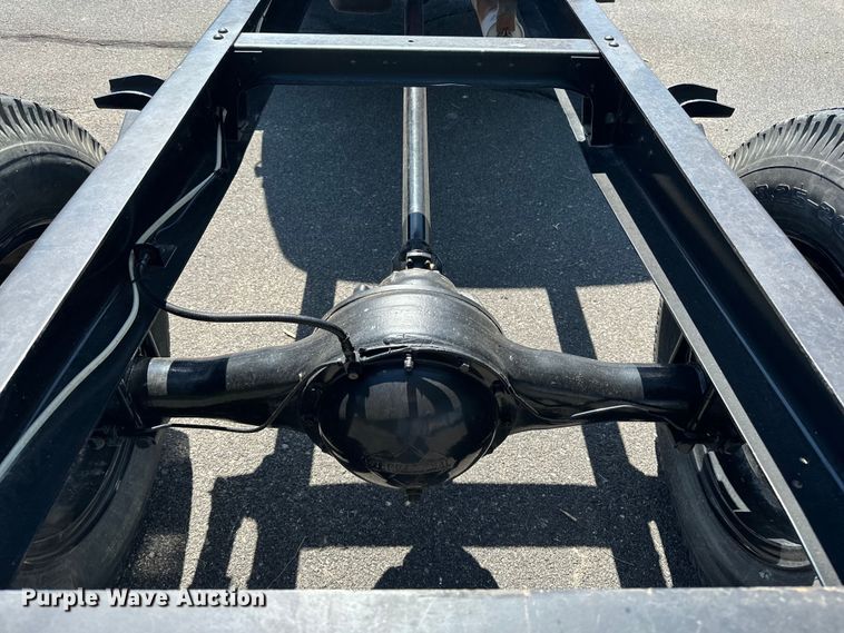 image for item EA4847 1948 International KB-5 truck cab and chassis