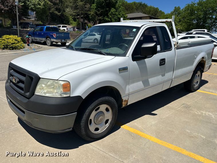 image for item EA4860 2007 Ford F150 pickup truck