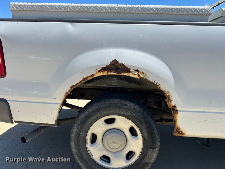 image for item EA4860 2007 Ford F150 pickup truck