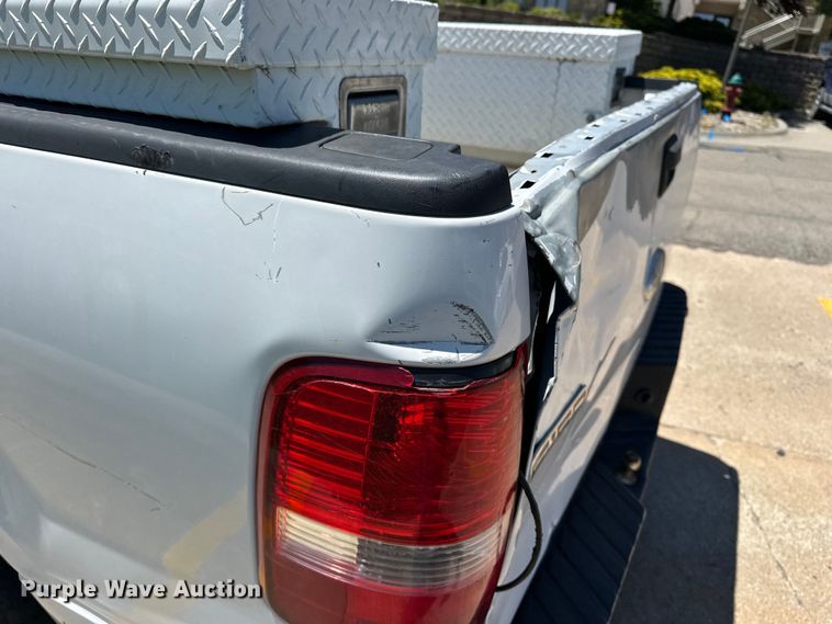 image for item EA4860 2007 Ford F150 pickup truck