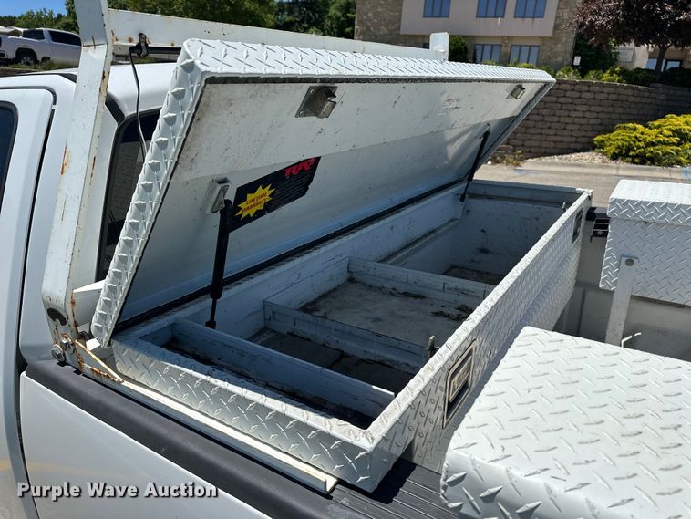 image for item EA4860 2007 Ford F150 pickup truck