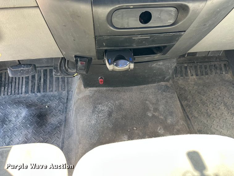 image for item EA4860 2007 Ford F150 pickup truck